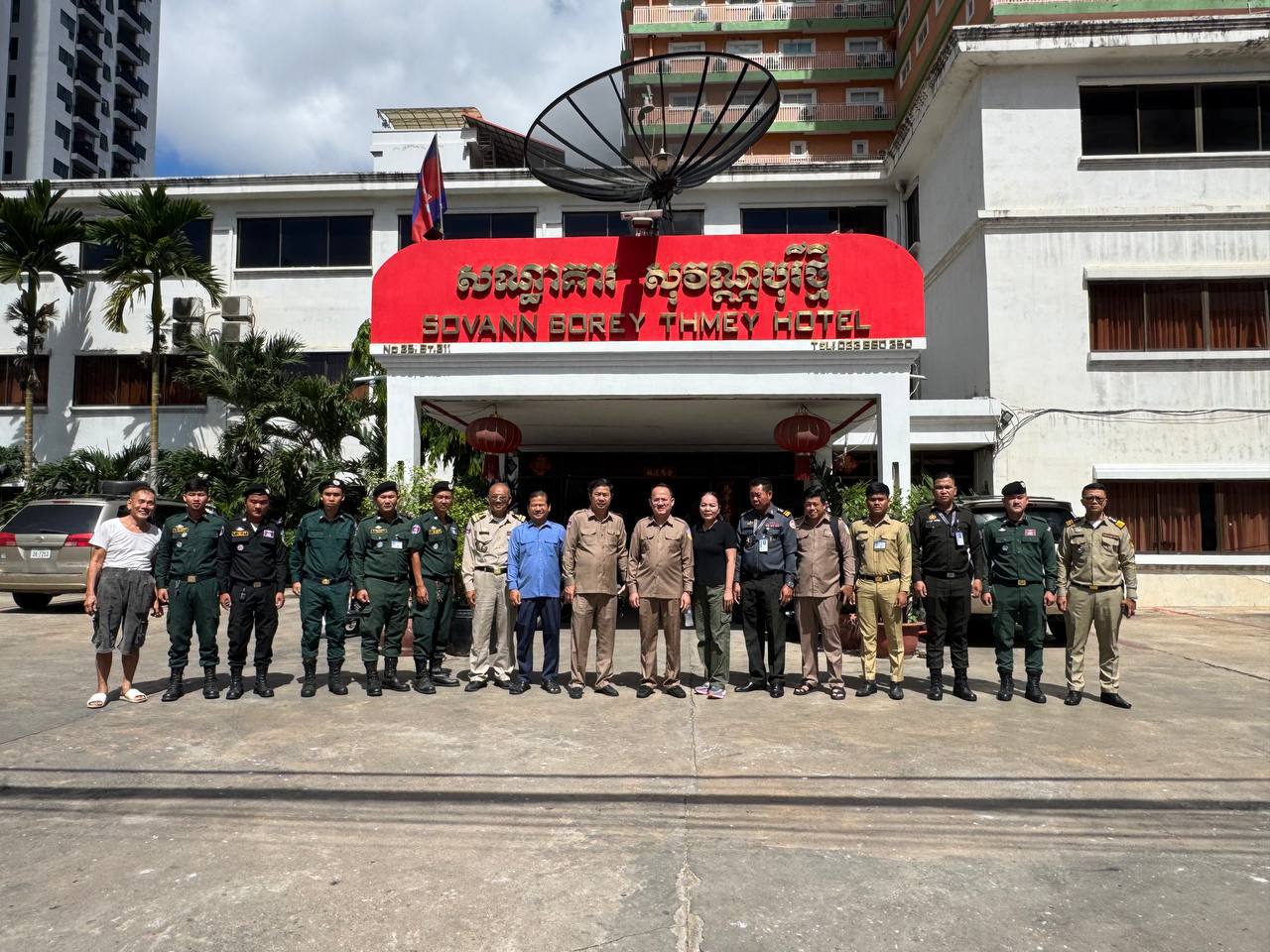 លោក ឃួង ស្រេង ឱ្យចុះរកទីតាំងសង្ស័យ​ ប្រព្រឹត្តបទល្មើស​ ឆបោកតាមប្រព័ន្ធបច្ចេកវិទ្យា និងផ្សព្វផ្សាយអនុក្រឹត្យលេខ០៣ ឱ្យកាន់តែសកម្ម