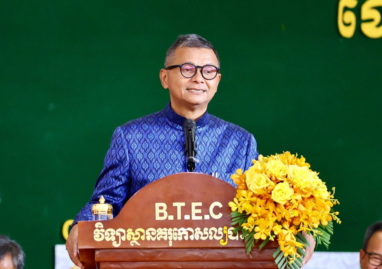 លោក ហង់ជួន ណារ៉ុន ៖ ក្រោមការដឹកនាំ របស់សម្តេចធិបតី វិស័យអប់រំ កំពុងបន្តការអភិវឌ្ឍ
